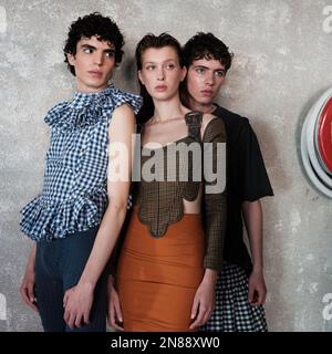 Madrid, Spanien. 11. Februar 2023. Models auf dem Laufsteg der ManeMane Modenschau während der Madrid EsModa Madrid Fashion Week in Madrid. Kredit: SOPA Images Limited/Alamy Live News Stockfoto