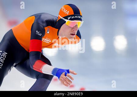 TOMASZOW MAZOWIECKI, POLEN - FEBRUAR 11: Beau Snellink aus den Niederlanden tritt während der ISU Speed Skating World Cup 5 am 11. Februar 2023 in Tomaszow Mazowiecki, Polen, an der Men's A Group 5000m Teil (Foto: Andre Weening/Orange Pictures) Kredit: Orange Pics BV/Alamy Live News Stockfoto