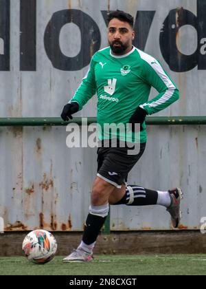 Glasgow, Schottland, Großbritannien. Januar 22. 2023: Amateurfußballer während eines Spiels in Castlemilk. Stockfoto