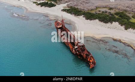 Schiffswrack ''Dimitrios'' am Strand von Glyfada, Luftaufnahme, Lakonia, Peloponesse, Griechenland Stockfoto