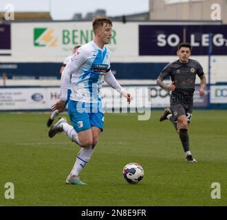 Barrow's GED Garner während des Spiels der Sky Bet League 2 zwischen Barrow und Newport County in der Holker Street, Barrow-in-Furness am Samstag, den 11. Februar 2023. (Foto: Ian Allington | MI News) Kredit: MI News & Sport /Alamy Live News Stockfoto