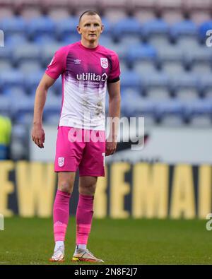 Wigan, Großbritannien. 11. Februar 2023. William Boyle #12 of Huddersfield Town während des Sky Bet Championship-Spiels Wigan Athletic vs Huddersfield Town im DW Stadium, Wigan, Großbritannien, 11. Februar 2023 (Foto von Steve Flynn/News Images) in Wigan, Großbritannien, am 2./11. Februar 2023. (Foto: Steve Flynn/News Images/Sipa USA) Guthaben: SIPA USA/Alamy Live News Stockfoto