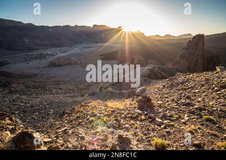 Sonnenuntergang bei Roques de Garcia Teneriffa Kanarische Inseln, Spanien Stockfoto