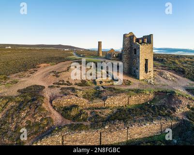 Giwheal Coates Tin Mine Walk von einer Drohne, Saint Agnes, Cornwall, England Stockfoto