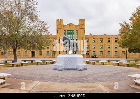 Bedeckter Blick auf den Campus des New Mexico Military Institute in den USA Stockfoto