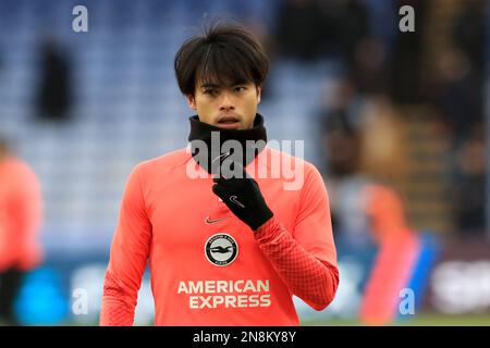 London, Großbritannien. 11. Februar 2023. Kaoru Mitoma von Brighton & Hove Albion wärmt sich auf, bevor es während des Premier League-Spiels zwischen Crystal Palace und Brighton und Hove Albion am 11. Februar 2023 im Selhurst Park, London, England, losgeht. Foto von Carlton Myrie. Nur redaktionelle Verwendung, Lizenz für kommerzielle Verwendung erforderlich. Keine Verwendung bei Wetten, Spielen oder Veröffentlichungen von Clubs/Ligen/Spielern. Kredit: UK Sports Pics Ltd/Alamy Live News Stockfoto