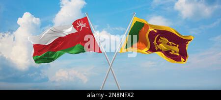 Zwei gekreuzte Flaggen Sri Lanka und Oman, die im Wind am bewölkten Himmel winken. Beziehungskonzept, Dialog, Reisen zwischen zwei Ländern. 3D Abbildung Stockfoto