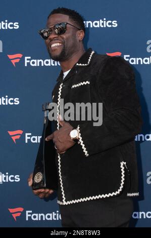 Phoenix, USA. 11. Februar 2023. Kevin Hart läuft auf dem roten Teppich bei Michael Rubins Star-Studded Fanatics Super Bowl LVII Party, die am 11. Februar 2023 im Arizona Biltmore, Einem Waldorf Astoria Resort in Phoenix, Arizona, stattfindet. (Foto: TJ Roth/Sipa USA) Guthaben: SIPA USA/Alamy Live News Stockfoto