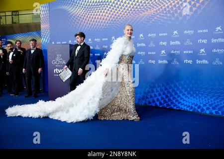 11. Februar 2023, Sevilla, Andalusien, Spanien: Belen Rueda nimmt an den Goya Awards 37. Teil - Roter Teppich bei Fibes - Konferenz und Ausstellung am 11. Februar 2023 in Sevilla, Spanien (Kreditbild: © Jack Abuin/ZUMA Press Wire) NUR REDAKTIONELLE VERWENDUNG! Nicht für den kommerziellen GEBRAUCH! Stockfoto