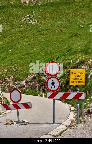 Blick auf den Mangartsko Sedlo Gebirgspass, Slowenien Stockfoto