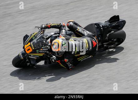 Kuala Lumpur, Malaysia. 12. Februar 2023. Italienischer Fahrer Luca Marini vom Mooney VR46 Racing Team in Aktion während des Sepang MotoGP Offiziellen Tests auf der Sepang International Circuit in Sepang. (Foto: Wong Fok Loy/SOPA Images/Sipa USA) Guthaben: SIPA USA/Alamy Live News Stockfoto