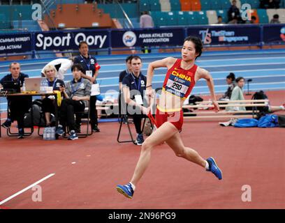 Astana, Kasachstan. 12. Februar 2023. Shao Yuqi aus China tritt beim High-Jump-Finale der Frauen bei den 10. Asian Indoor Athletics Championships in Astana, Kasachstan, am 12. Februar 2023 an. Kredit: Kalizhan Ospanov/Xinhua/Alamy Live News Stockfoto