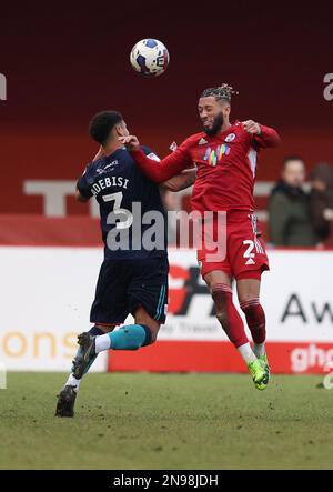 Kellan Gordan von Crawley Town während des zweiten EFL League-Spiels zwischen Crawley Town und Crewe Alexandra im Broadfield Stadium in Crawley. 11. Februar 2023 Stockfoto