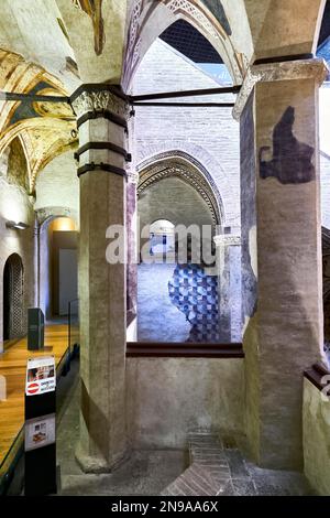 Foligno Umbria Italien. Fresken im Trinci-Palast (Palazzo Trinci), einer Patrizier-Residenz und Museum Stockfoto