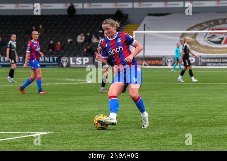 Bromley, Großbritannien. 12. Februar 2023. Bromley, England, Februar 12. 2023: Aimee Everett (6 Crystal Palace) in Aktion während des Frauenmeisterschaftsspiels zwischen Crystal Palace und Durham in der Hayes Lane in Bromley, England. (Dylan Clinton/SPP) Kredit: SPP Sport Press Photo. Alamy Live News Stockfoto