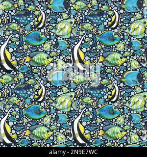 Bunte Fische mit Wasserblasen. Aquarelldarstellung. Nahtloses Muster auf dunklem Hintergrund aus der Sammlung TROPISCHER FISCHE Stockfoto
