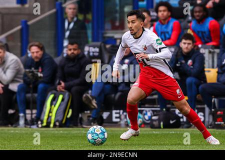 ARNHEM, NIEDERLANDE - FEBRUAR 12: Naoki Maeda vom FC Utrecht während des niederländischen Eredivisie-Spiels zwischen Vitesse und FC Utrecht in Gelredome am 12. Februar 2023 in Arnhem, Niederlande (Foto: Ben Gal/Orange Pictures) Stockfoto