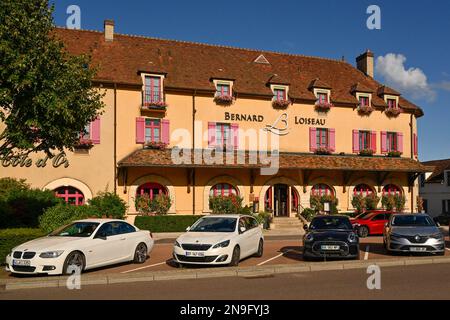 Das Hôtel Le Relais Bernard Loiseau mit dem mit einem Michelin-Stern ausgezeichneten Restaurant La Côte Dor, Saulieu, Frankreich Stockfoto