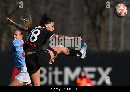 Mailand, Italien. 12. Februar 2023. Milano, Italien, 12.02.23 Martina Piemonte (18 AC Mailand) während des Spiels Women Serie A zwischen AC Mailand und Pomigliano im Vismara Sports Center in Mailand, Italia Soccer (Cristiano Mazzi/SPP). Guthaben: SPP Sport Press Photo. Alamy Live News Stockfoto