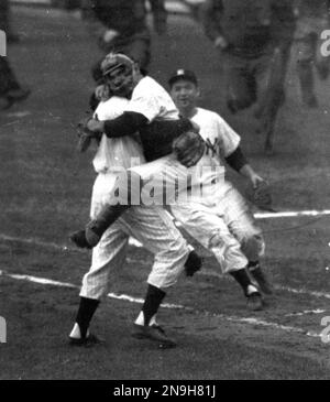 New York Yankees Trikot getragen von Lou Gehrig in seiner letzten Saison,  1939, National Baseball Hall Of Fame and Museum, Cooperstown, Vereinigte  Staaten von Amerika Stockfotografie - Alamy