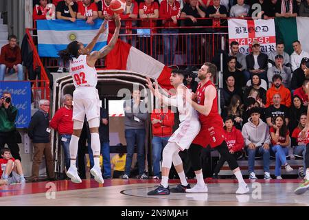 Enerxenia Arena, Varese, Italien, 12. Februar 2023, Joran Johnson (Pallacanestro Openjobmetis Varese) bei Openjobmetis Varese gegen Emporio Armani Milano EA7 - Italienischer Basketball A Series Championship Stockfoto