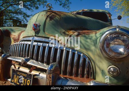 Old Buick Acht, Goldfield, Arizona Stockfoto