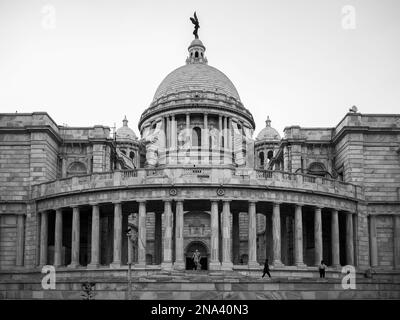 Das Victoria Memorial, gewidmet zum Gedenken an Königin Victoria; Kalkutta, Westbengalen, Indien Stockfoto