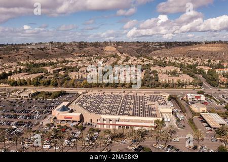 Fenton Marketplace Einkaufszentrum in Mission Valley, San Diego, Kalifornien Stockfoto