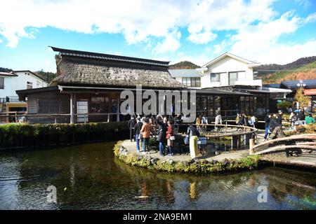 Das Dorf Oshino Hakkai in der Präfektur Yamanashi, Japan. Stockfoto