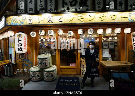 Restaurant Toromasa Izakaya in Nishishinjuku, Tokio, Japan. Stockfoto