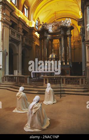 Inneres der Kirche Trinita dei Monti; Rom, Italien Stockfoto