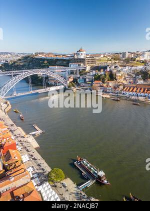 Luftaufnahme von Porto, Gaia, Ribeira und Douro River Stockfoto