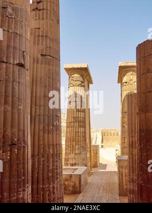 Landschaften der Stufenpyramide von Djoser und ihr Inneres Stockfoto
