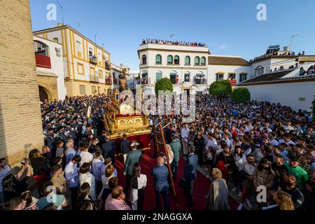 Arahal. Sevilla. Spanien. 14. April 2022. Prozession des Cristo de la Misericordia der Bruderschaft La Misericordia; aus Arahal (Sevilla), du Stockfoto