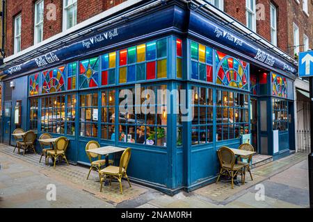 Bella Italia Restaurant London - Bella Italia Restaurant in Wellington St Covent Garden London. Italienische Restaurantkette, gegründet 1990. Stockfoto