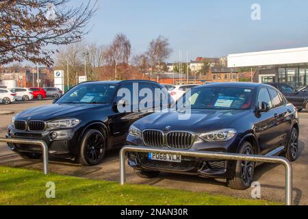 BMW neue Gebrauchtfahrzeuge und zugelassene Fahrzeuge bei DER BOWKER-Autohändler in Preston, Großbritannien Stockfoto