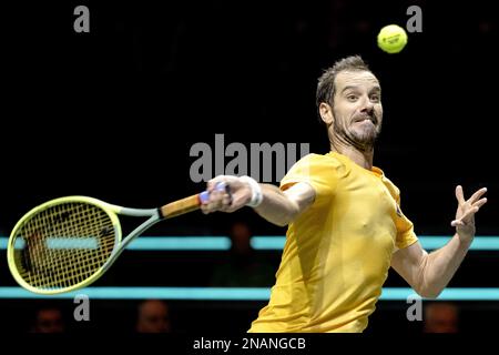 ROTTERDAM - Richard Gasquet (FRA) in Aktion gegen Pablo Carreno Busta (SPA) am ersten Tag des ABN AMRO Open Tennisturniers in Ahoy. AP-SCHLEIFGERÄT KING Stockfoto