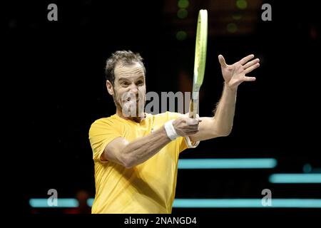 ROTTERDAM - Richard Gasquet (FRA) in Aktion gegen Pablo Carreno Busta (SPA) am ersten Tag des ABN AMRO Open Tennisturniers in Ahoy. AP-SCHLEIFGERÄT KING Stockfoto