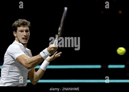 ROTTERDAM - Pablo Carreno Busta (SPA) in Aktion gegen Richard Gasquet (FRA) am ersten Tag des ABN AMRO Open Tennisturniers in Ahoy. AP-SCHLEIFGERÄT KING Stockfoto