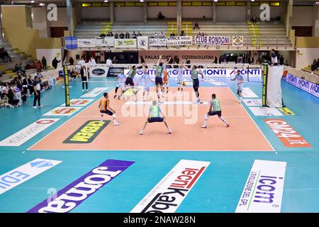 Cisterna, Italien. 11. Februar 2023. Übersicht Palasport Cisterna während Top Volley Cisterna vs Vero Volley Monza, Volleyball Italian Serie A Men SuperLeague Championship in Cisterna, Italien, Februar 11 2023 Kredit: Independent Photo Agency/Alamy Live News Stockfoto