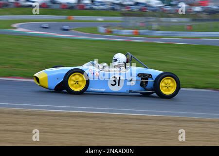 Peter Edbrooke, Lotus 18, zwanzig Minuten Rennzeit für die FJHRA/HSCC Historic Formula Junior Championship - vordere und hintere Lok Klasse C, FJH Stockfoto