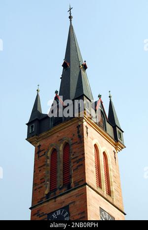 Kirche St. Lawrence, Kostel sv. Vavřince, Stadt Vrchlabí, Bezirk Trutnov, Region Hradec Králové, Tschechische Republik, Europa Stockfoto