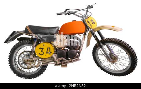 Isoliertes Vintage Off Road Motocross (Dirt-Bike) auf weißem Hintergrund Stockfoto