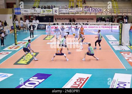 Palasport, Cisterna, Italien, 11. Februar 2023, Übersicht Palasport Cisterna während Top Volley Cisterna vs Vero Volley Monza - Volleyball Italian Seri Stockfoto