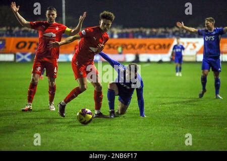 Darvel, Großbritannien. 13. Februar 2023. Nach ihrem Sieg gegen Aberdeen spielte Darvel Falkirk in der 5. Runde des Scottish Cup auf Darvels Heimatplatz des Recreation Park. Der Endstand war Darvel 1, Falkirk 5 mit Toren von Morrison (Darvel, 64 Min.), Oliver (Falkirk, 22 Min.), Morrison (Falkirk, 24 Min.), Henderson (Falkirk, 78 Min.), Nesbit (Falkirk, 81 Min.) und McGuffie (Falkirk 88 Min.). Darvel ist nun eliminiert, und Falkirk spielt in der nächsten Runde Ayr United. Kredit: Findlay/Alamy Live News Stockfoto