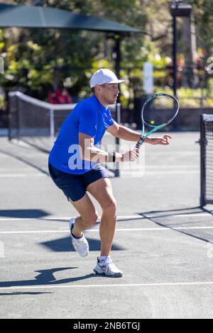 Der schwedische Tennisspieler Lucas Renard spielt am 13. 2023. Februar beim Midtown Weston Future MT-Tennisturnier in Weston, FL Stockfoto