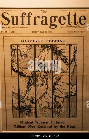 England, London, die Suffragette-Zeitung vom 31 1914. Juli, die erzwungene Fütterung von Suffragetten zeigt Stockfoto