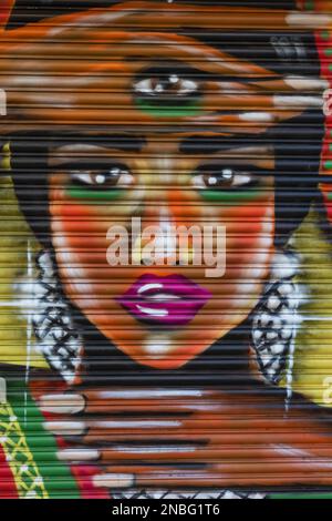 England, London, Spitalfields, Brick Lane, Colourful Street Art Stockfoto