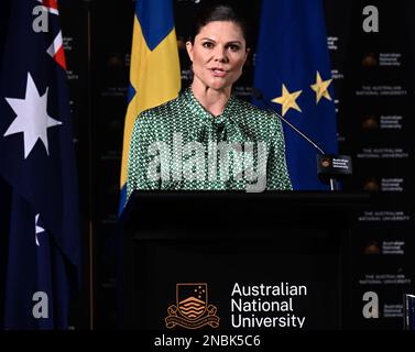 Sydney, Australien, am 14. Februar 2023. Crown Princess Victoria hielt am 14. Februar 2023 eine Sonderrede an der Australian National University in Canberra, Australien, um die Podiumsveranstaltung zum Thema Elektrifizierung in Schweden und Australien zu eröffnen. Das schwedische Kronprinzessinnen-Paar ist auf einem offiziellen Besuch in Australien. Foto: Jonas Ekstromer/TT/Code 10030 Stockfoto