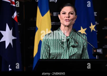 Sydney, Australien, am 14. Februar 2023. Crown Princess Victoria hielt am 14. Februar 2023 eine Sonderrede an der Australian National University in Canberra, Australien, um die Podiumsveranstaltung zum Thema Elektrifizierung in Schweden und Australien zu eröffnen. Das schwedische Kronprinzessinnen-Paar ist auf einem offiziellen Besuch in Australien. Foto: Jonas Ekstromer/TT/Code 10030 Stockfoto